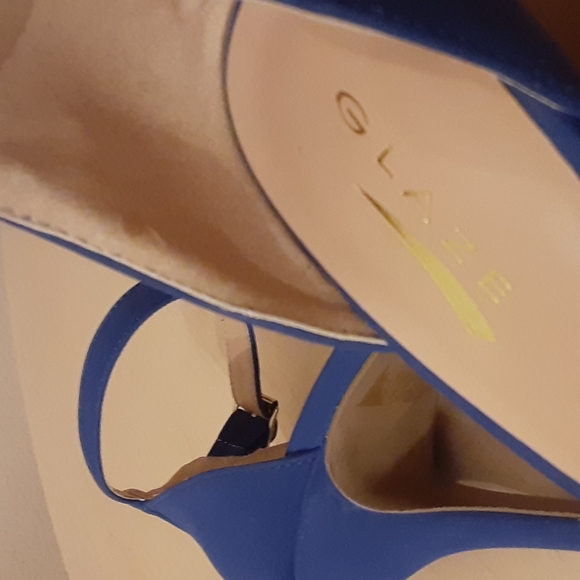 Blue Willow Evening Heels - Picture 12 of 12